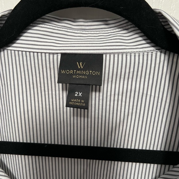 Striped button down shirt - Picture 2 of 2